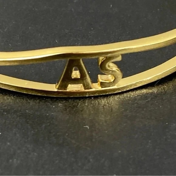 Kate Spade Bracelet As Good As Gold Bangle Size 8 Goldtone - Picture 8 of 15